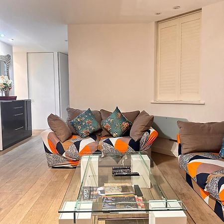 Spacious Central London Flat - 2Bhk Luaran gambar